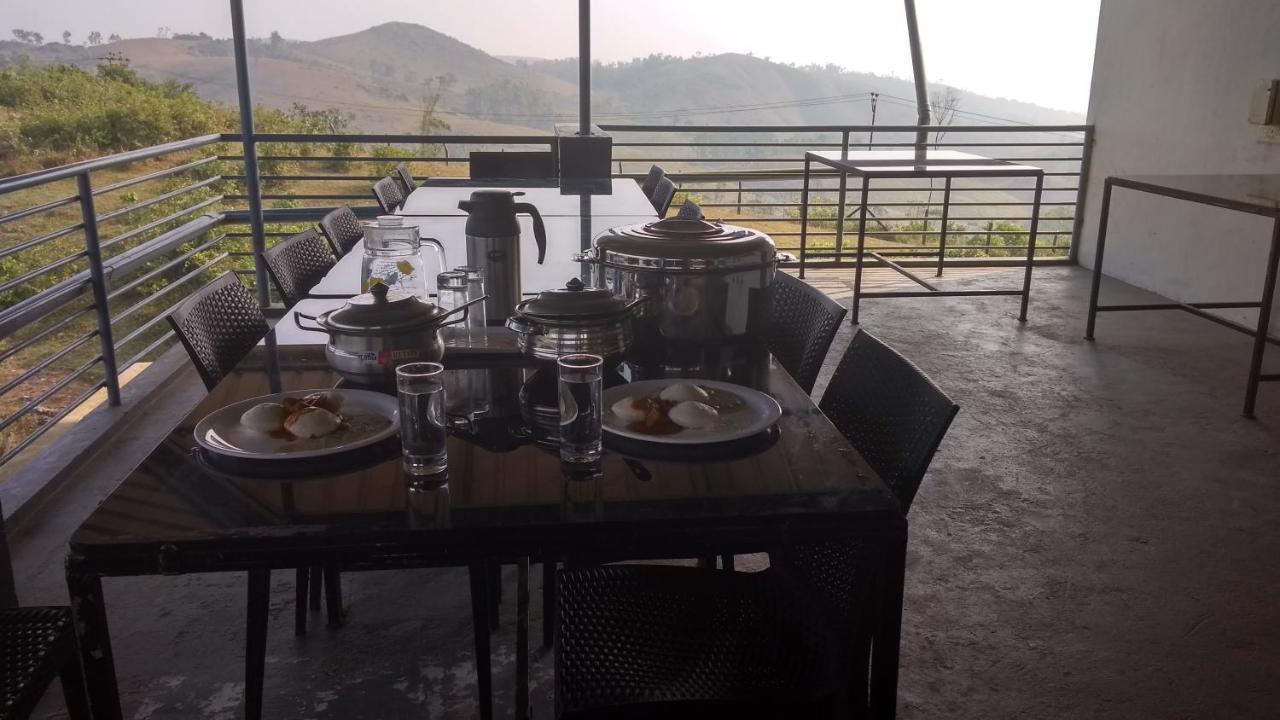 Готель Vagamon Clouds Екстер'єр фото
